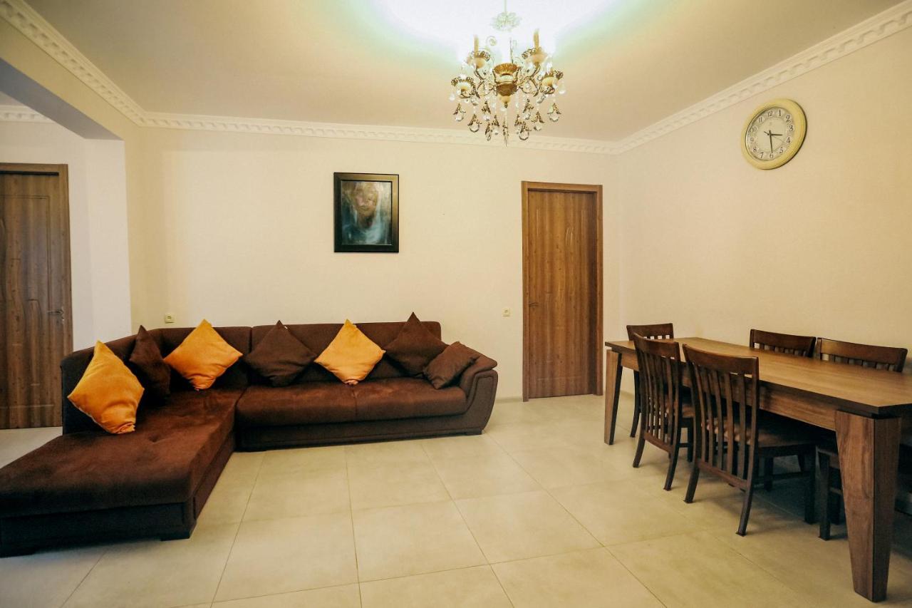Bebo Babu Guest House كوتايسي المظهر الخارجي الصورة