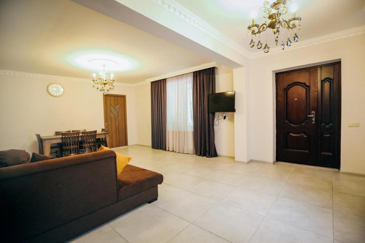 Bebo Babu Guest House كوتايسي المظهر الخارجي الصورة