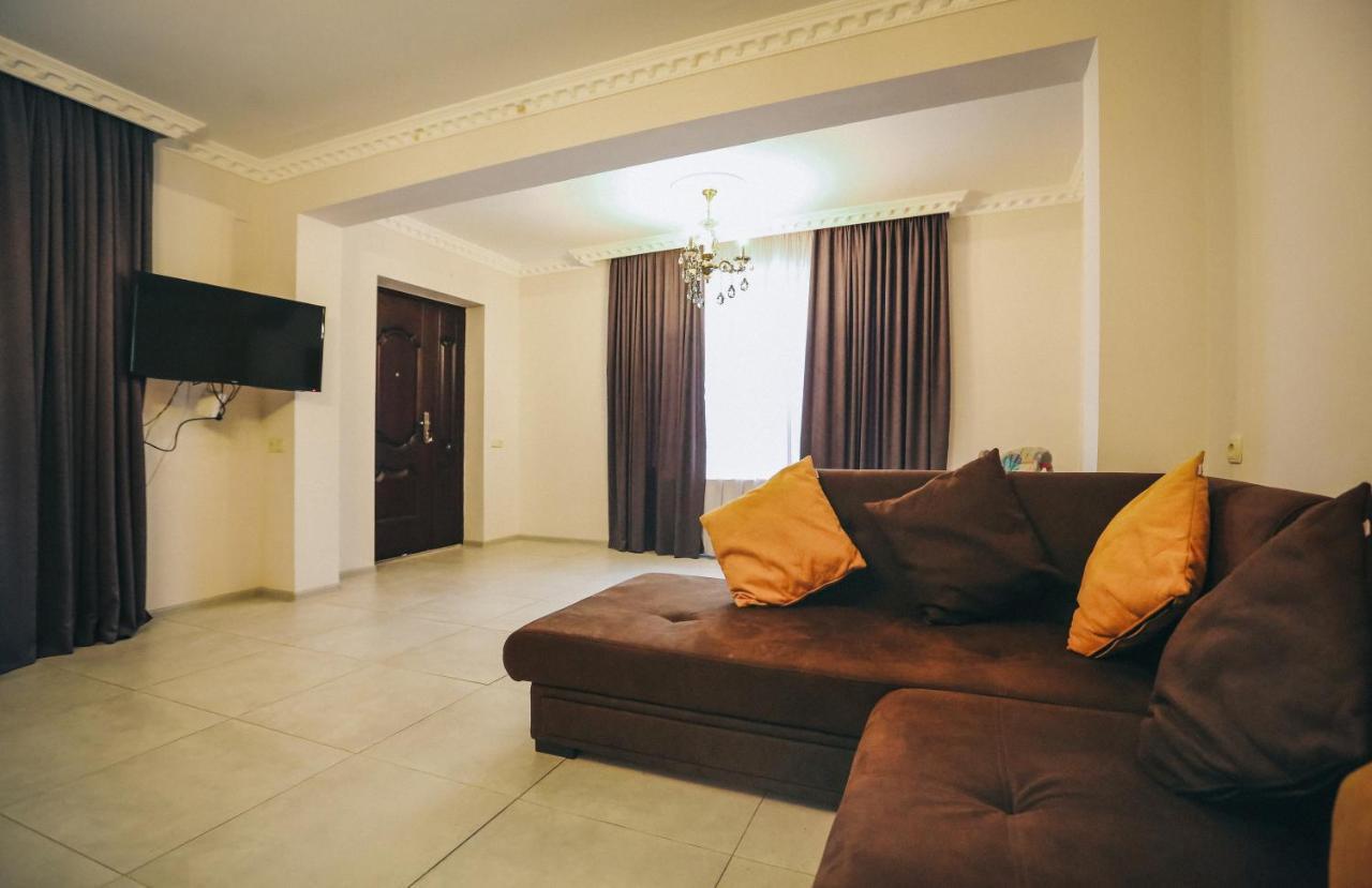 Bebo Babu Guest House كوتايسي المظهر الخارجي الصورة
